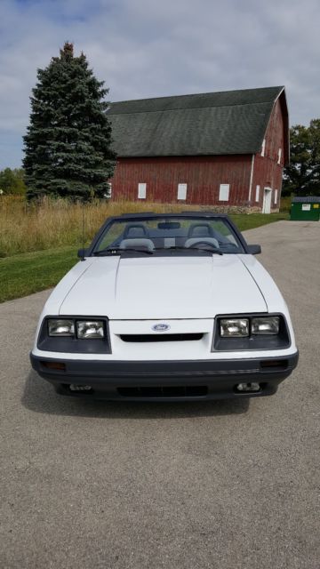 1986 White Ford Mustang Convertible