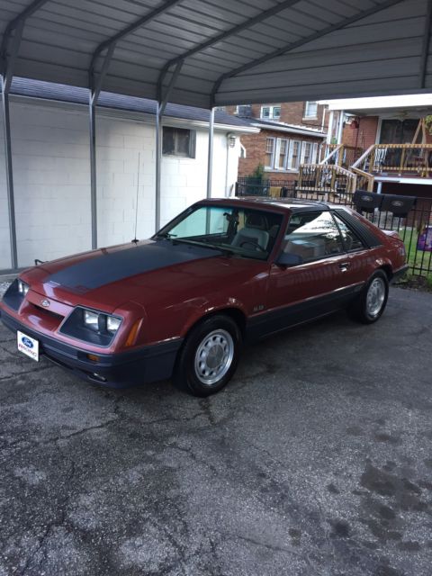 1986 Maroon Ford Mustang Coupe