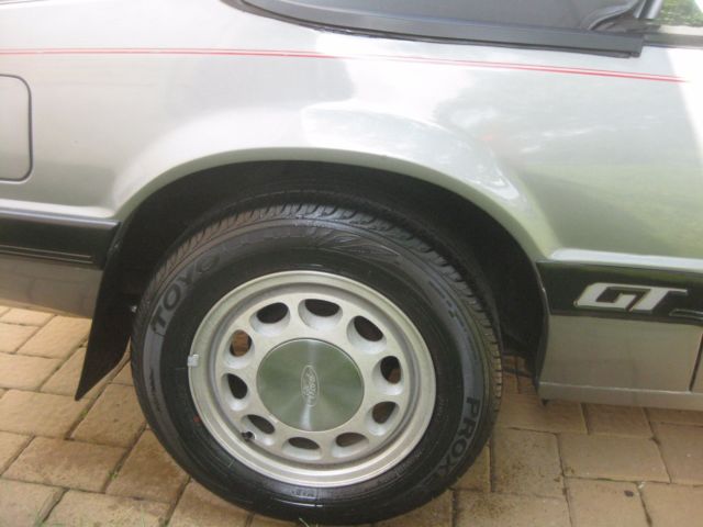 1986 Gray Ford Mustang Convertible