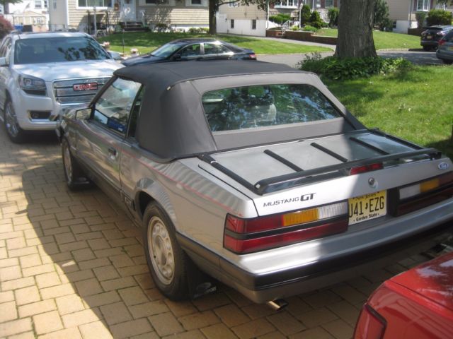 1986 Gray Ford Mustang Convertible
