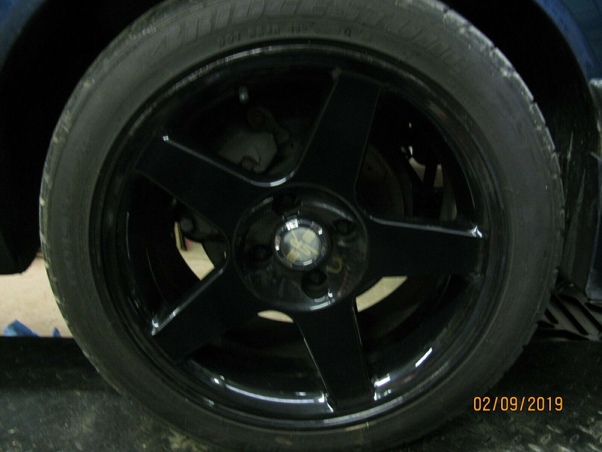 1986 White Ford Mustang Coupe