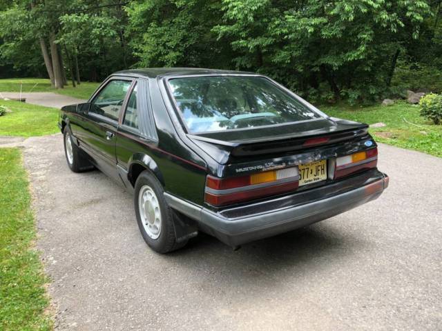 1986 Black Ford Mustang Hatchback