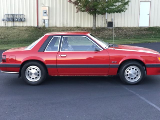 1986 Red Ford Mustang Coupe