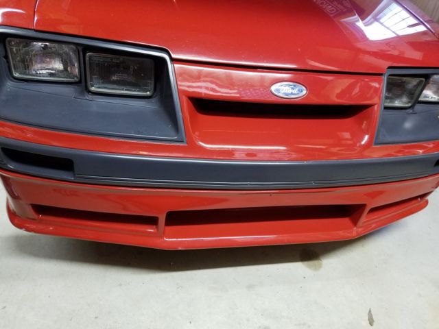 1986 Red Ford Mustang