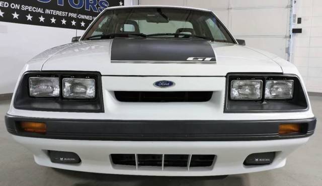 1986 White Ford Mustang Hatchback