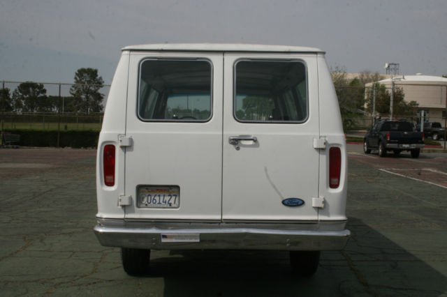 1986 WHITE Ford E-Series Van
