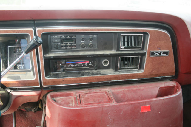 1986 WHITE Ford E-Series Van