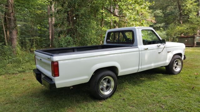 1986 White Ford Ranger Truck