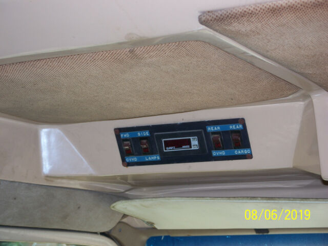 1986 Brown Ford E-Series Van Standard Passenger Van