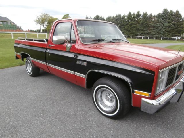 1986 Red/Black two tone GMC Sierra 1500 Standard Cab Pickup