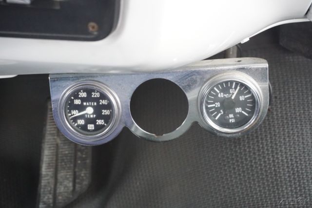 1986 White GMC Sierra 3500 Pickup Truck