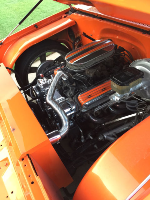 1986 Orange GMC c15 Standard Cab Pickup