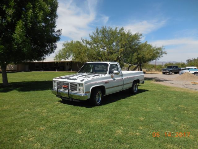 1986 White GMC Sierra 1500