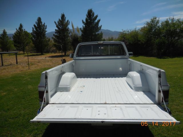 1986 White GMC Sierra 1500