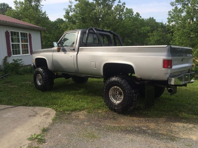 1986 GMC Sierra 1500 Standard Cab Pickup