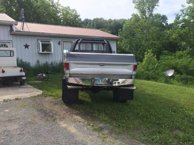 1986 GMC Sierra 1500 Standard Cab Pickup