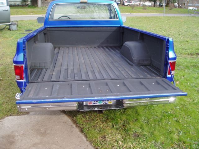 1986 Blue GMC Sierra 1500 Standard Cab Pickup