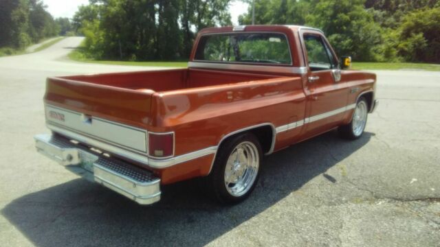 1986 Russett Brown GMC Sierra 1500 SWB