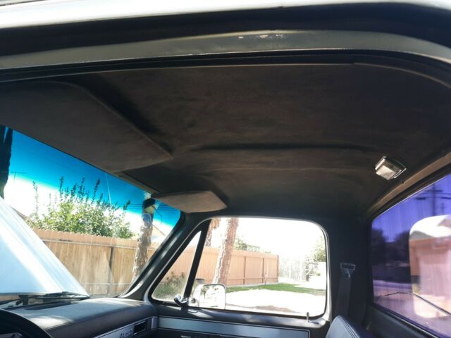 1986 White GMC Sierra 1500 Cab & Chassis