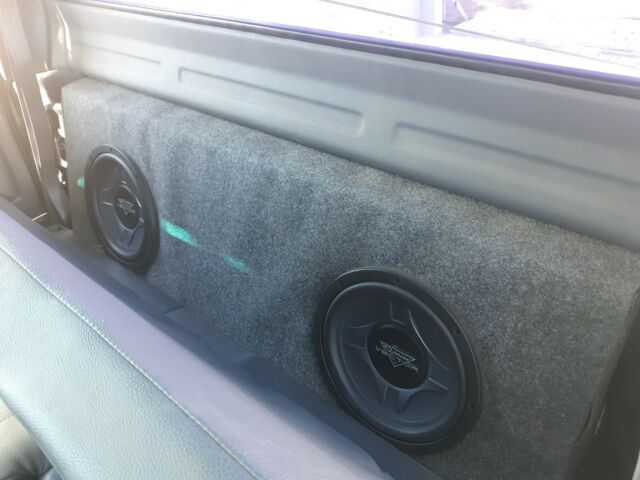 1986 White GMC Sierra 1500 Cab & Chassis