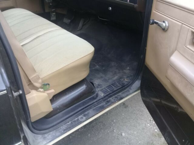 1986 Brown GMC Sierra 1500 Standard Cab Pickup