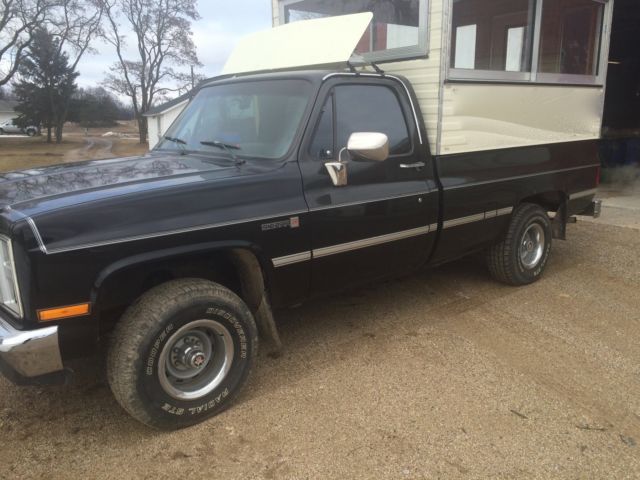 1986 Black GMC Sierra 1500