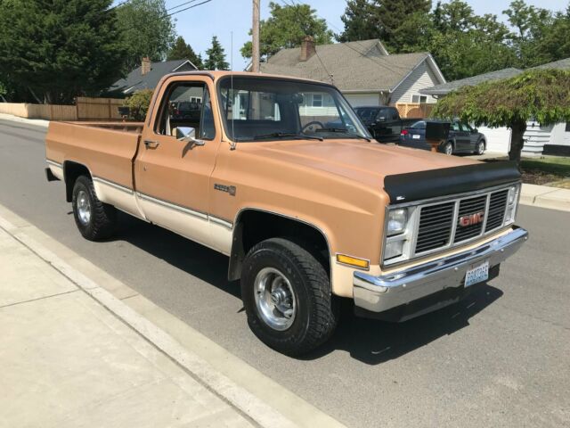 1986 Gold GMC Sierra 1500 Cab & Chassis