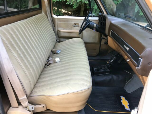 1986 Gold GMC Sierra 1500 Cab & Chassis