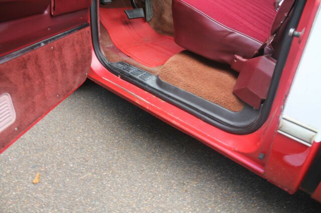 1986 Red Chevrolet C/K Pickup 1500 Standard Cab Pickup