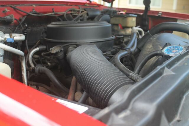 1986 Red Chevrolet C/K Pickup 1500 Standard Cab Pickup