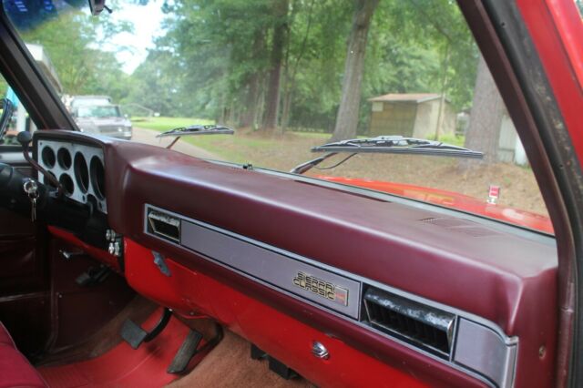 1986 Red Chevrolet C/K Pickup 1500 Standard Cab Pickup