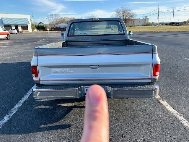 1986 Gray GMC Sierra 1500 Standard Cab Pickup