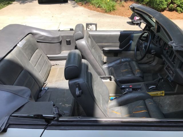 1986 White Ford Mustang Convertible