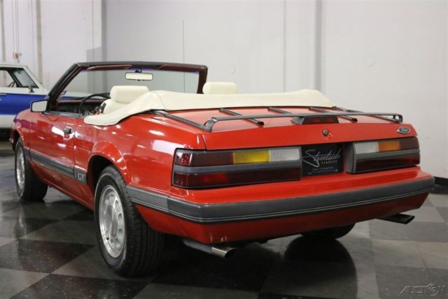 1986 Red Ford Mustang