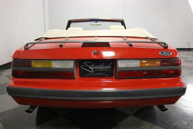 1986 Red Ford Mustang