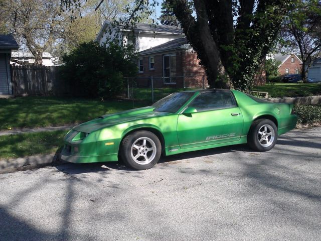 1986 Green Chevrolet Camaro Coupe