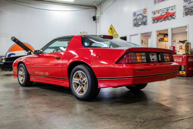 1986 Red Chevrolet Camaro