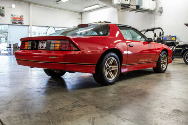 1986 Red Chevrolet Camaro