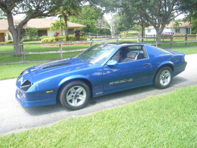 1986 BLUE Chevrolet Camaro Coupe