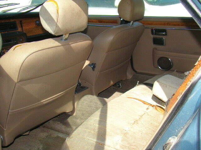 1986 Jaguar XJ6