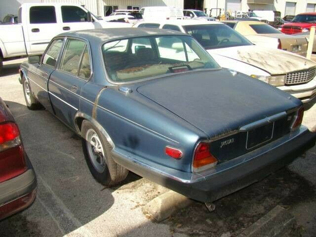 1986 Jaguar XJ6