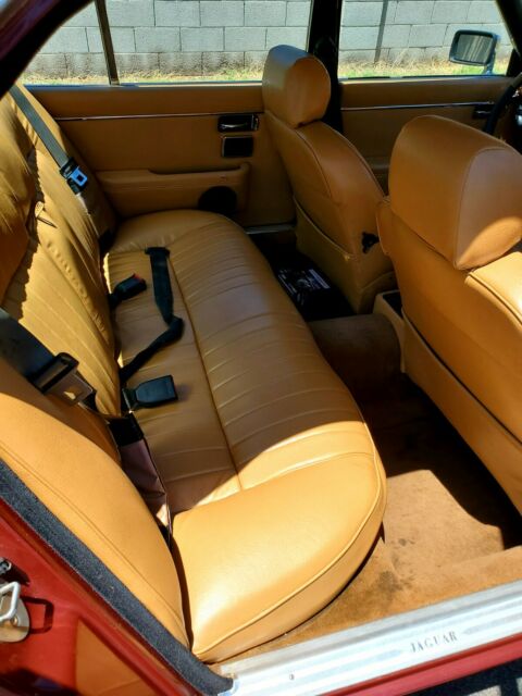 1986 Burgundy Jaguar XJ6 Solid