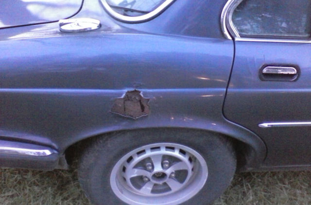 1986 Gray Jaguar XJ Sedan