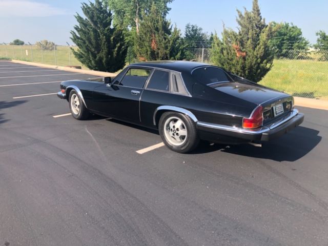 1986 Black Jaguar XJS COUPE