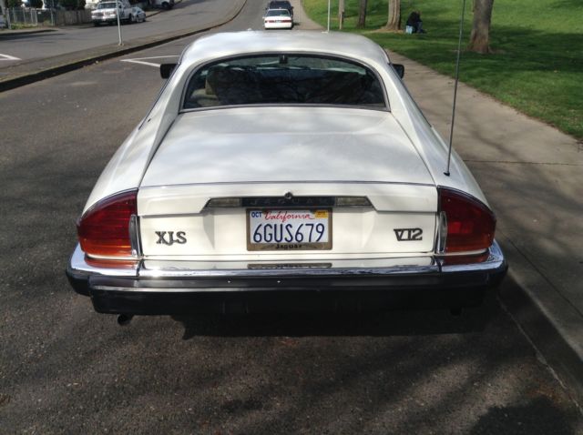 1986 White Jaguar XJS