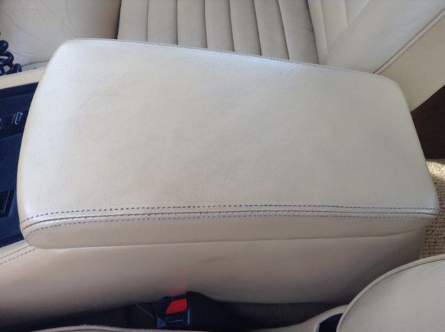 1986 White Jaguar XJS