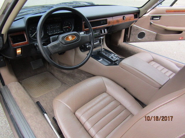 1986 Gold Jaguar XJS Coupe