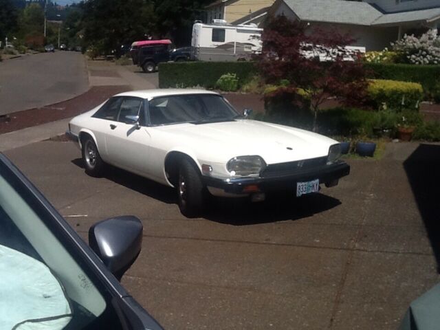 1986 White Jaguar XJS Coupe