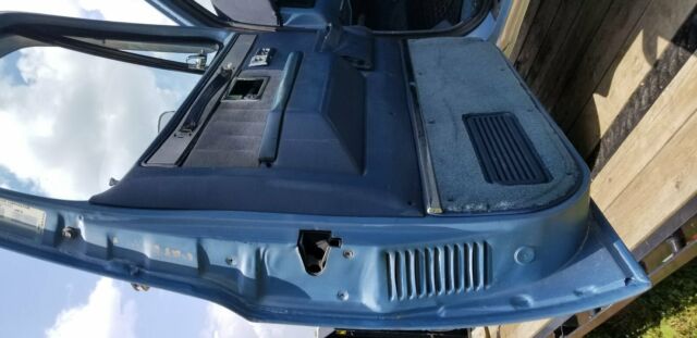 1986 Blue Chevrolet Silverado 1500 Standard Cab Pickup