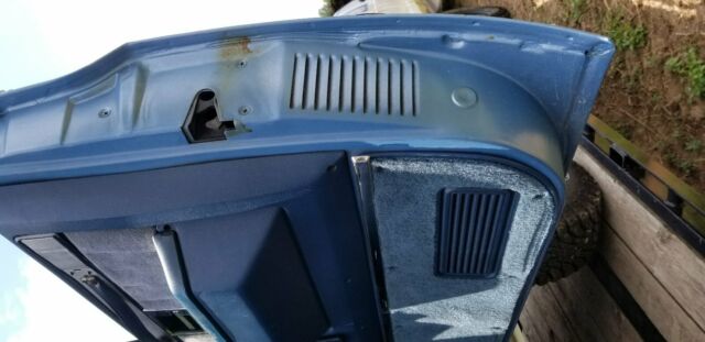 1986 Blue Chevrolet Silverado 1500 Standard Cab Pickup